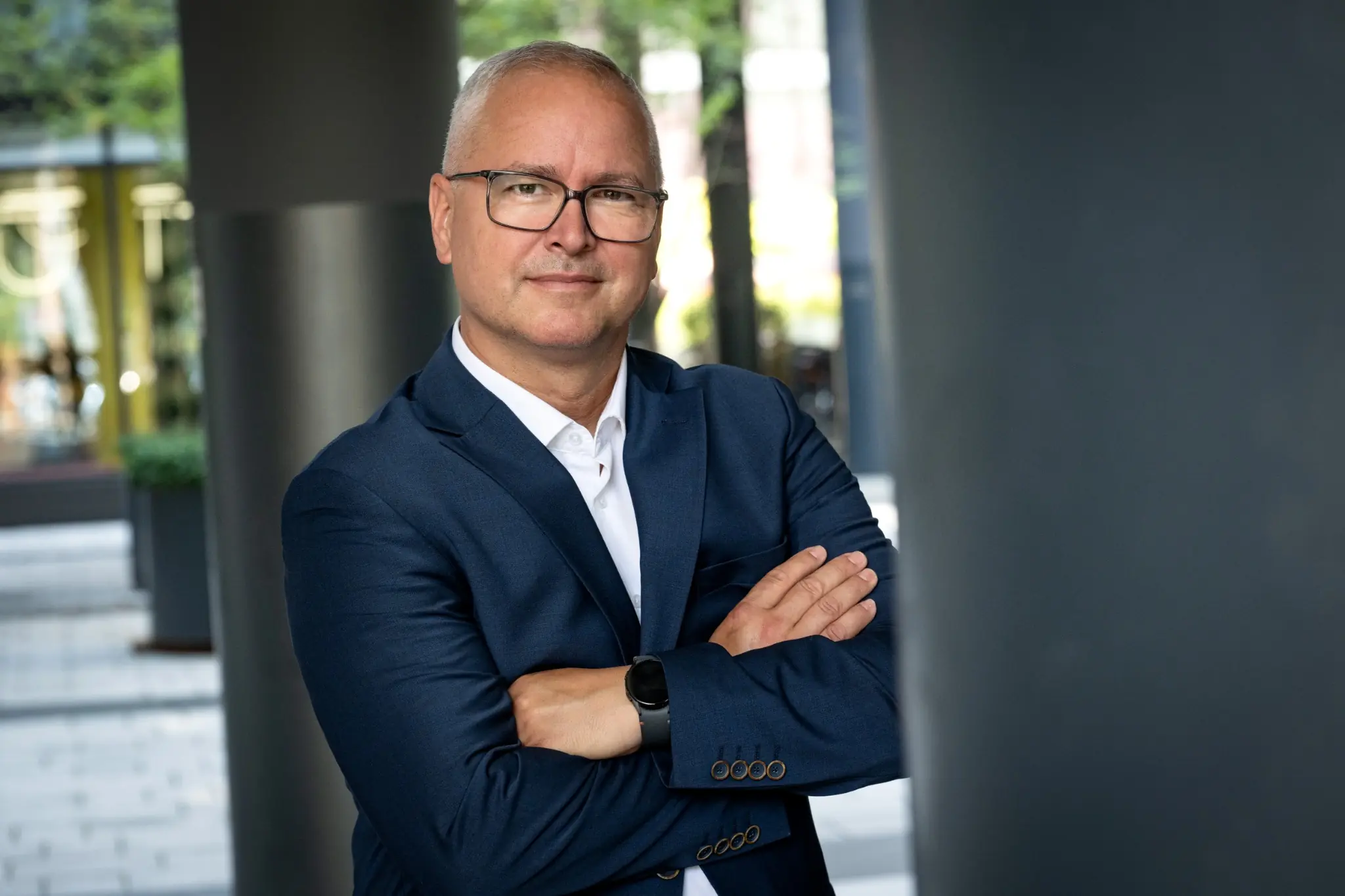 Mario Urban Ansprechpartner für Immobilien in Niedersachsen vollständig im Bild